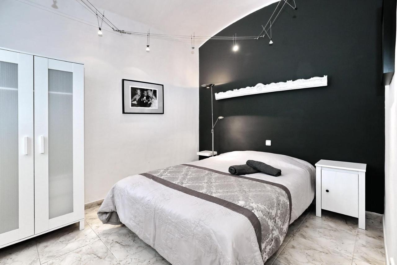 Casa Nou 2 Rooms & Boutique Жирона Экстерьер фото
